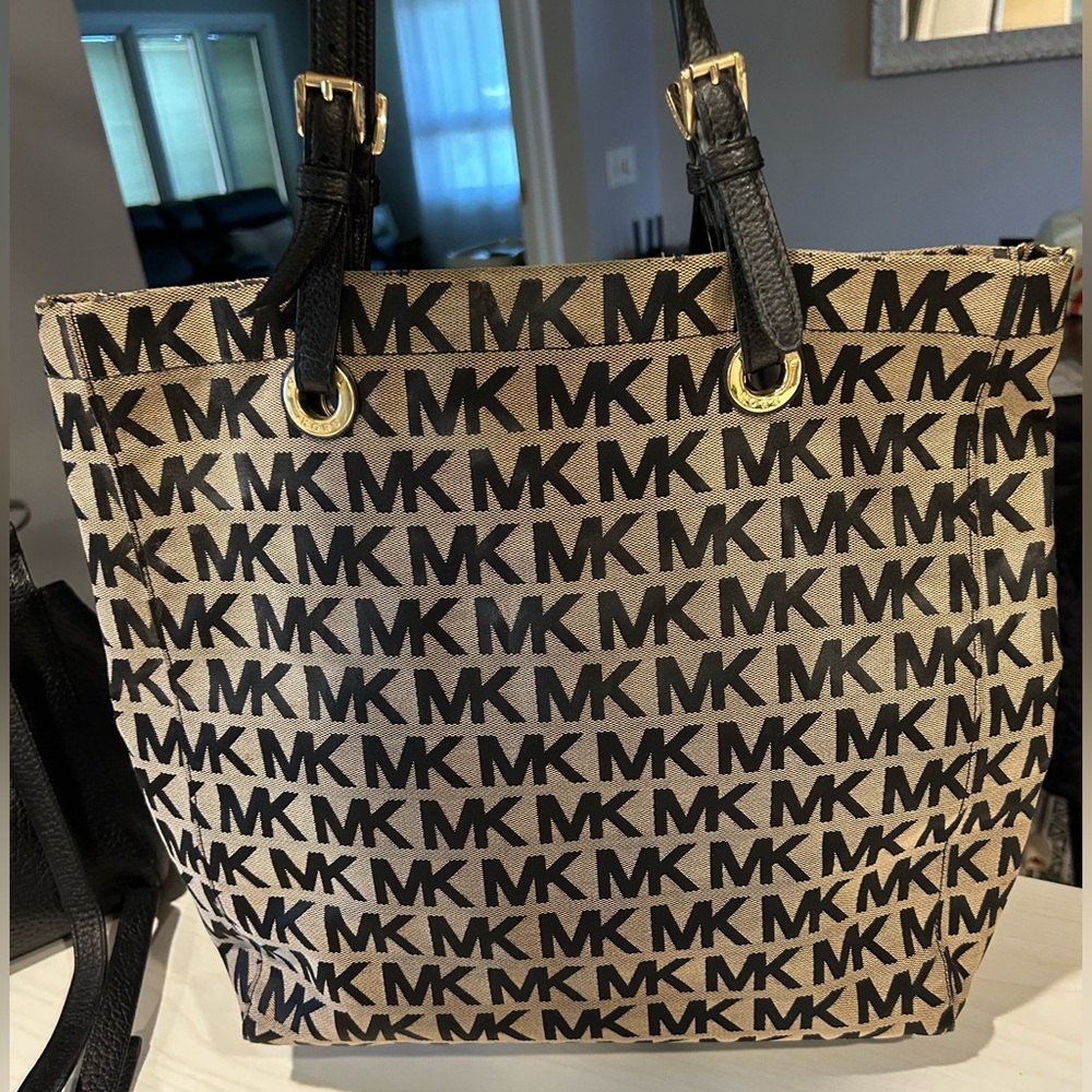 Michael Kors Signature Black and Tan Tote